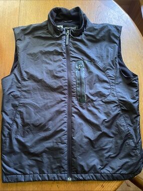 Marmot Men's Black Lightweighto Vest with Chest Zip Pocket